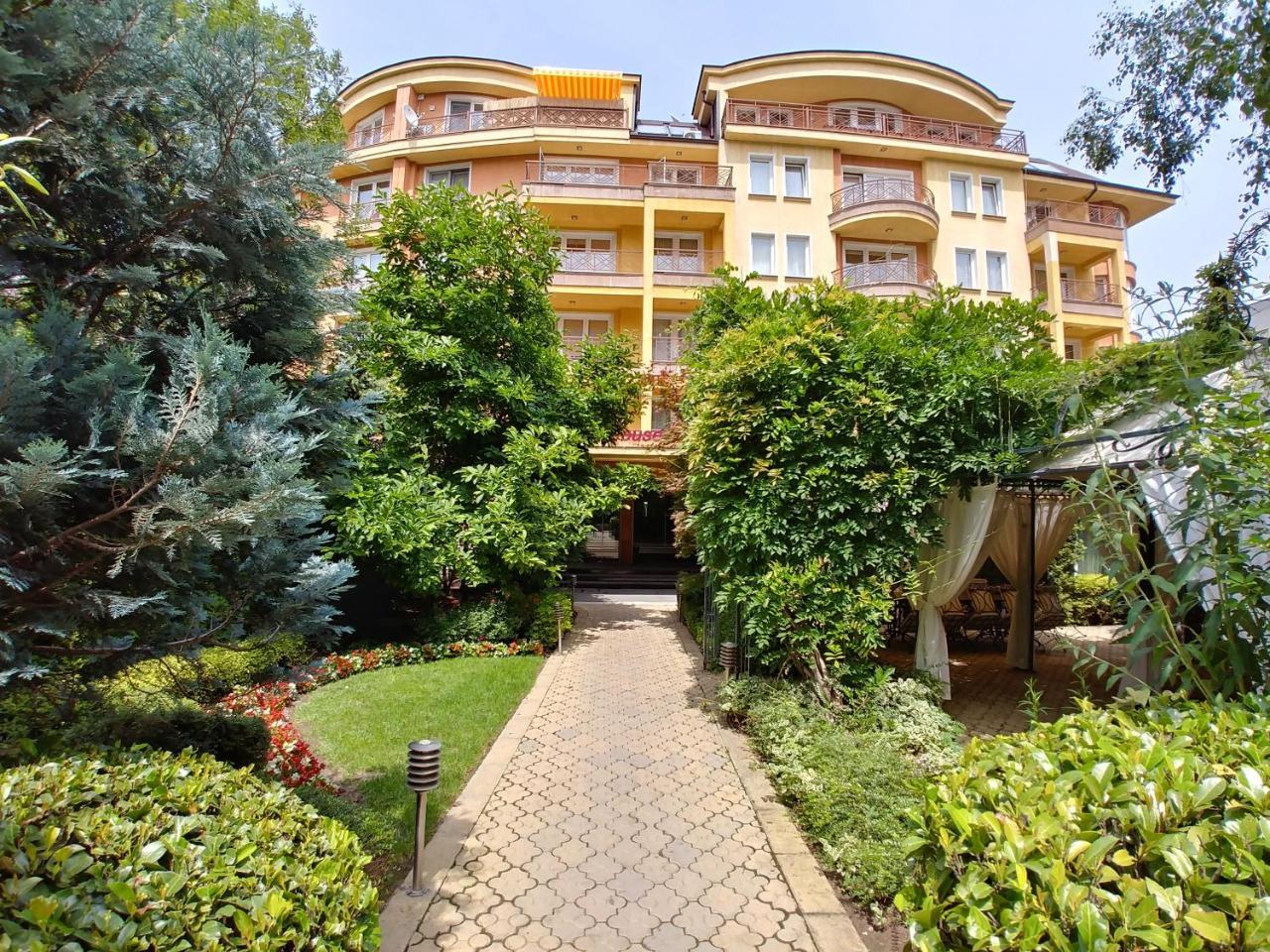 Aparthouse Borovo Sofia